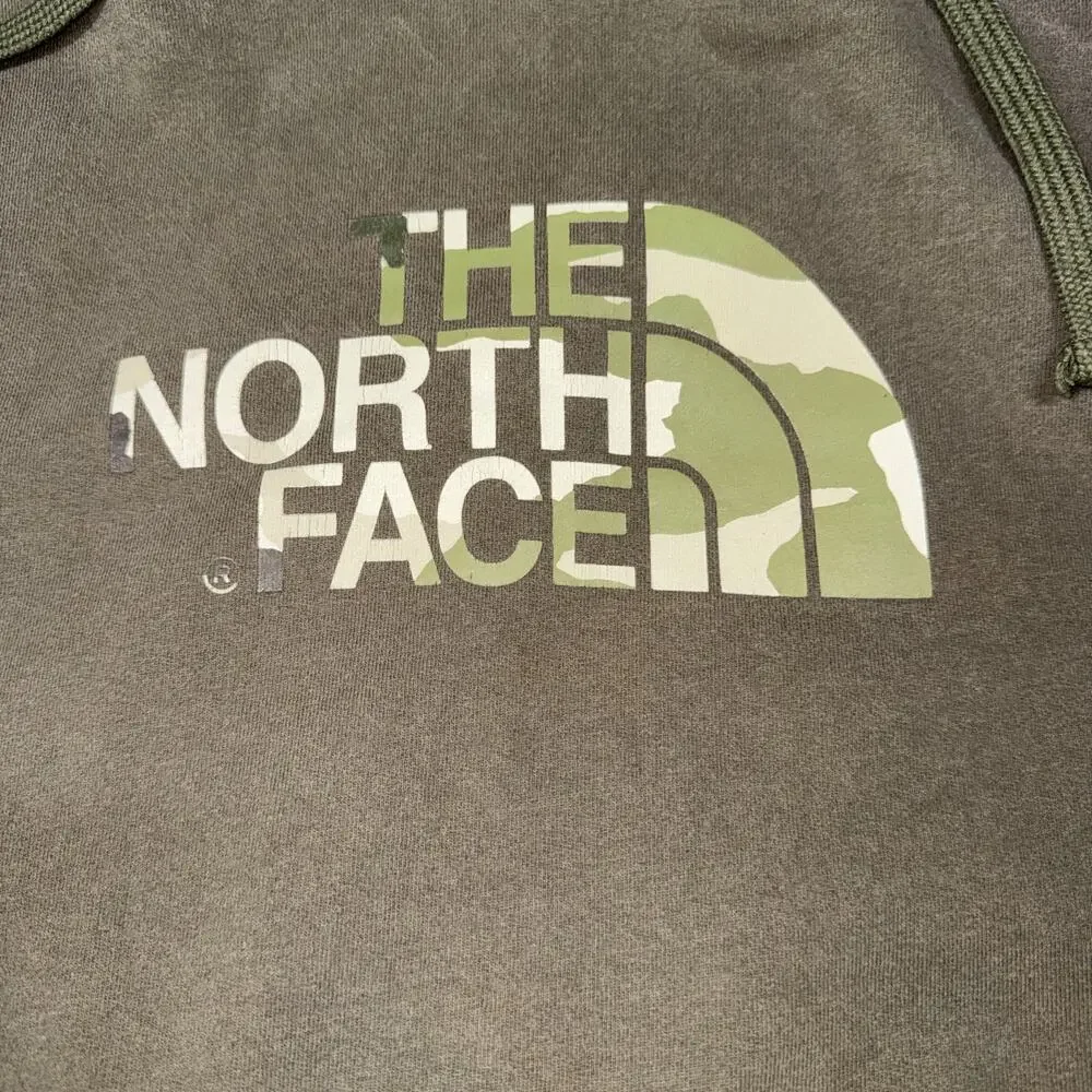 The North Face Camo Logo Hoodie Men’s Size XL Olive Green